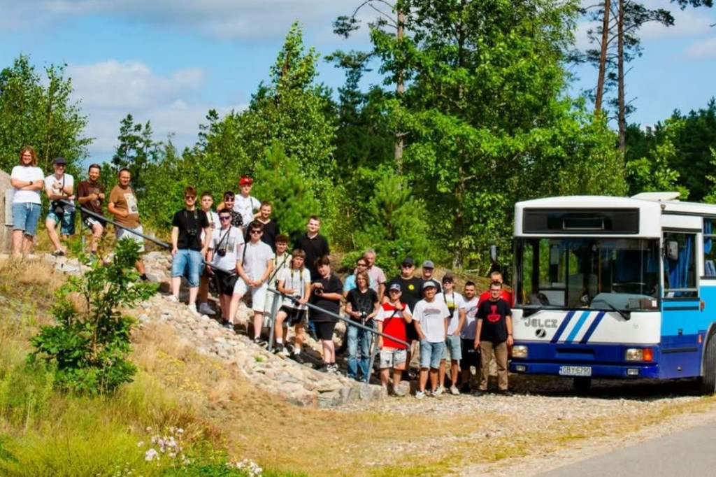 Przyjechali z całej Polski do Bytowa. Dla tego Jelcza!