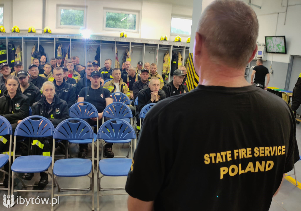 AKTYWNI STRAŻACY. Edukacja i szkolenie w OSP Tuchomie