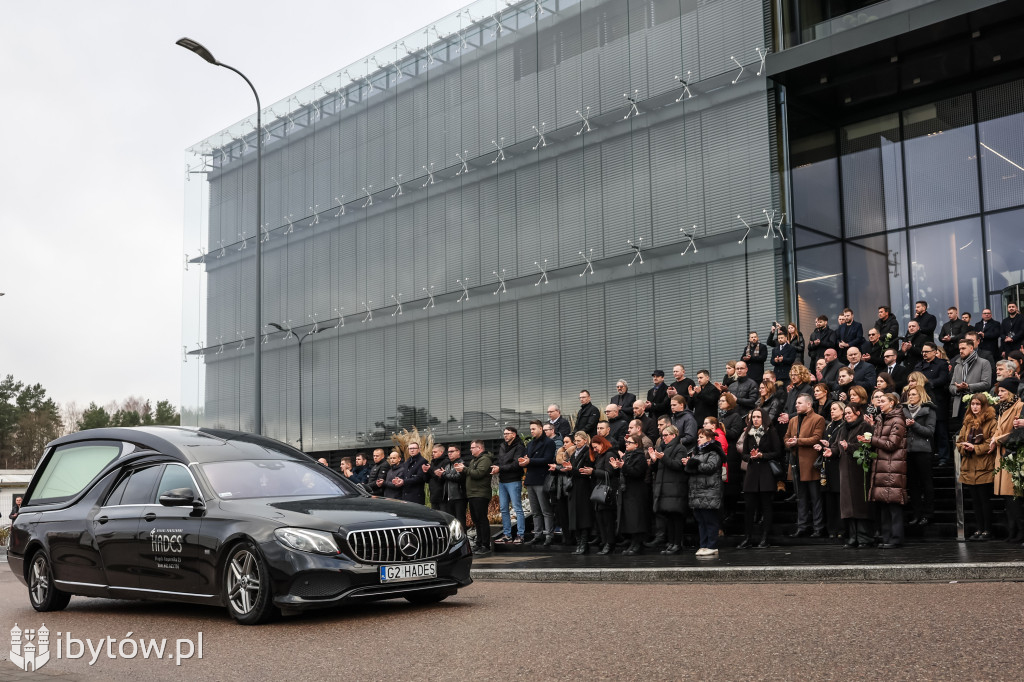 OSTATNIE POŻEGNANIE Leszka Gierszewskiego. WZRUSZAJĄCA przemowa żony Kamili