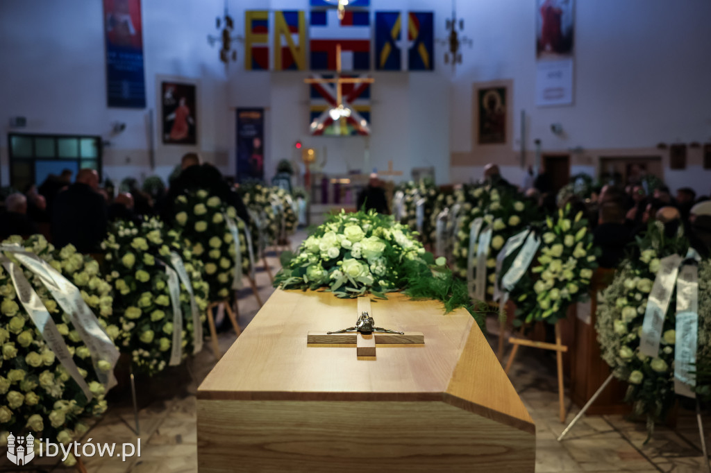 OSTATNIE POŻEGNANIE Leszka Gierszewskiego. WZRUSZAJĄCA przemowa żony Kamili