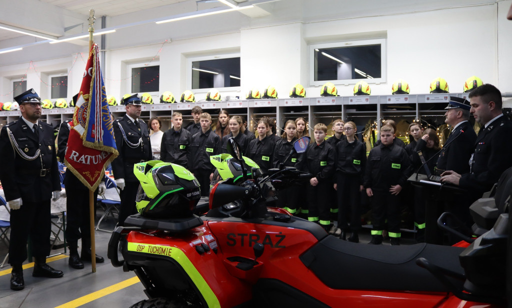 Wigilia, ślubowanie i nowy sprzęt dla OSP Tuchomie