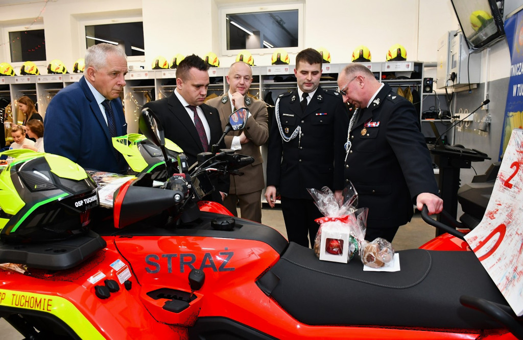 Wigilia, ślubowanie i nowy sprzęt dla OSP Tuchomie