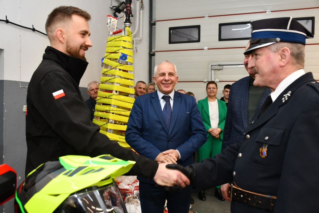 Wigilia, ślubowanie i nowy sprzęt dla OSP Tuchomie