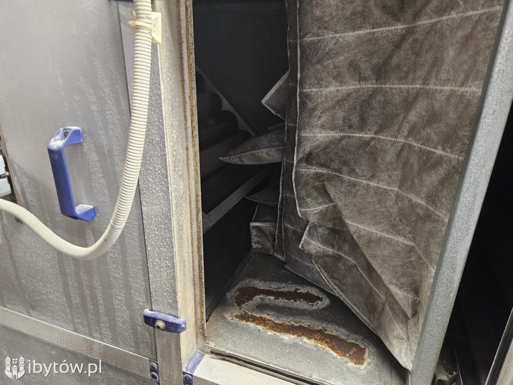 Galeria nieprawidłowości wykrytych w basenie Nimfa