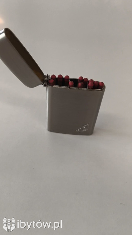 Mężczyzna z ZAPAŁKAMI. NIEZWYKŁA KOLEKCJA Wiesława Mierzejewskiego