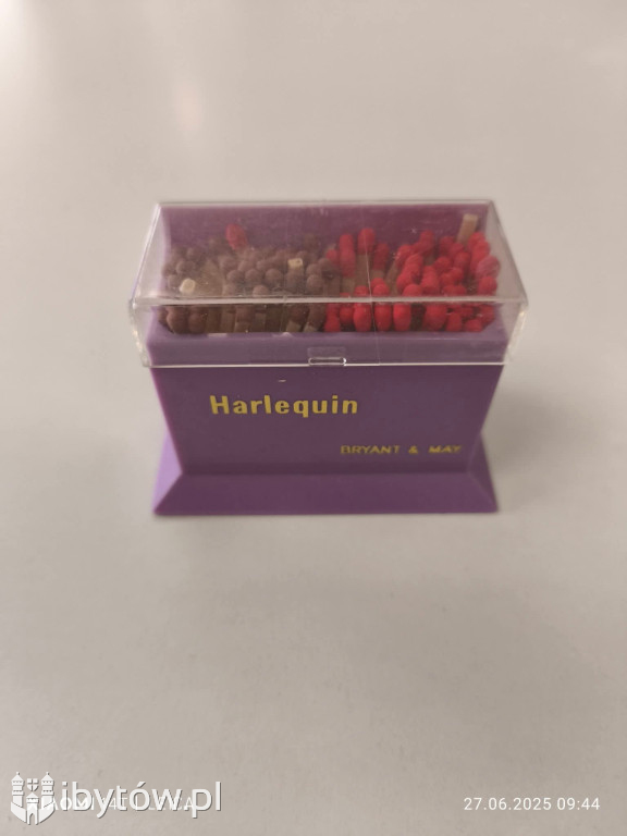 Mężczyzna z ZAPAŁKAMI. NIEZWYKŁA KOLEKCJA Wiesława Mierzejewskiego