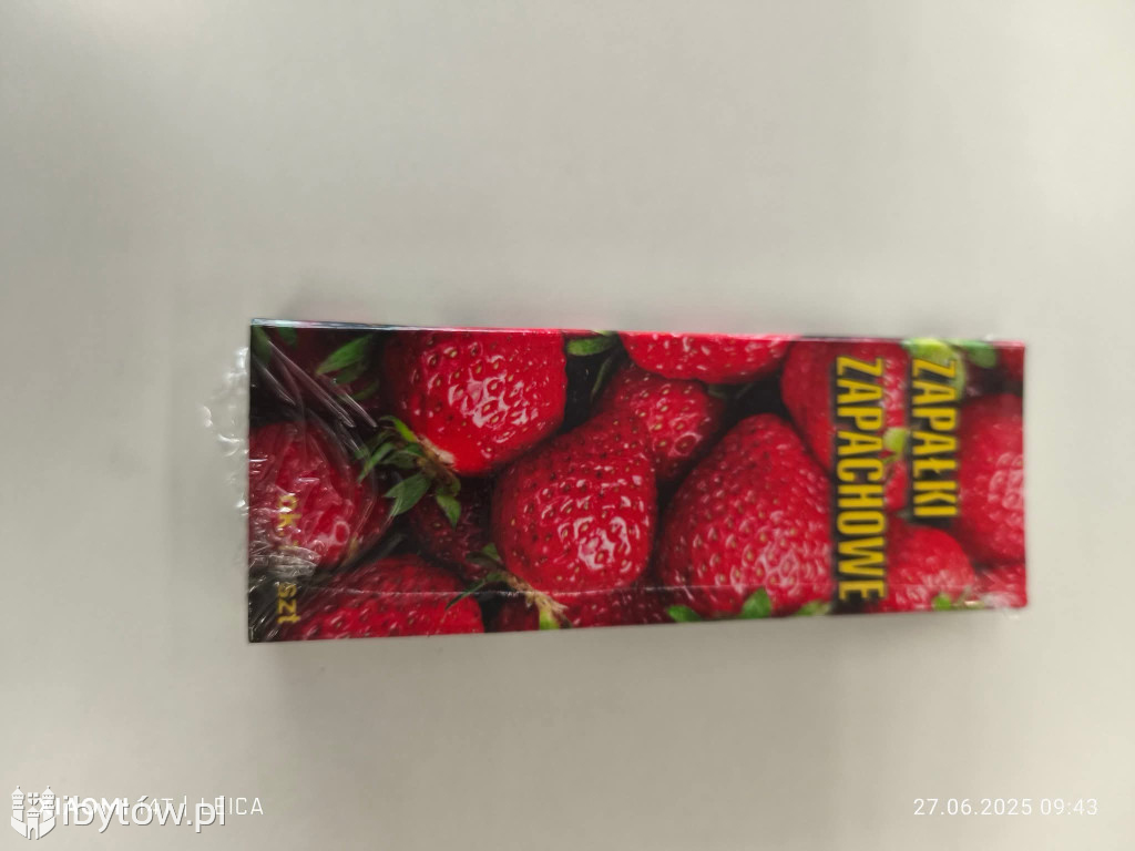 Mężczyzna z ZAPAŁKAMI. NIEZWYKŁA KOLEKCJA Wiesława Mierzejewskiego