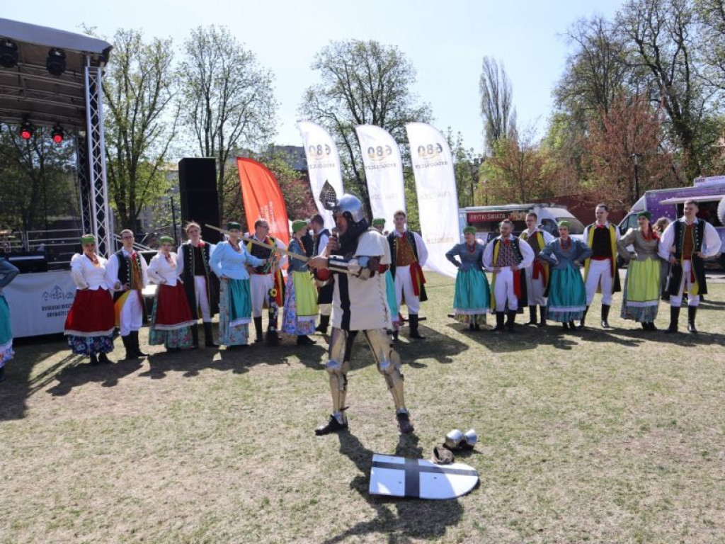 Kaszubska energia porwała publiczność w Bydgoszczy