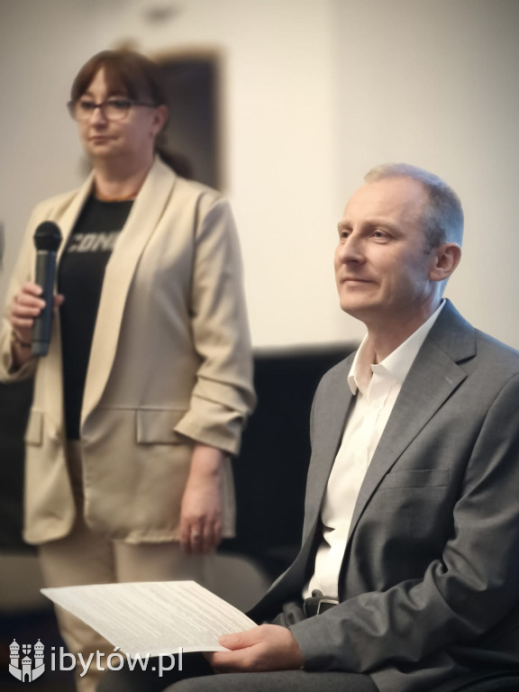 Marzenia zamknięte w kwadracie. Poruszająca wystawa uczestników WTZ