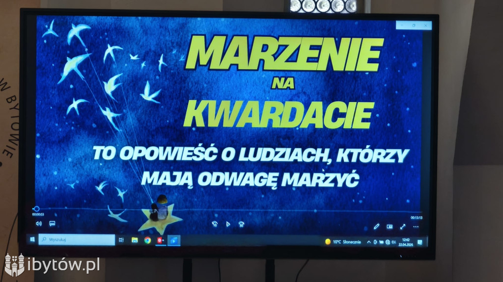 Marzenia zamknięte w kwadracie. Poruszająca wystawa uczestników WTZ