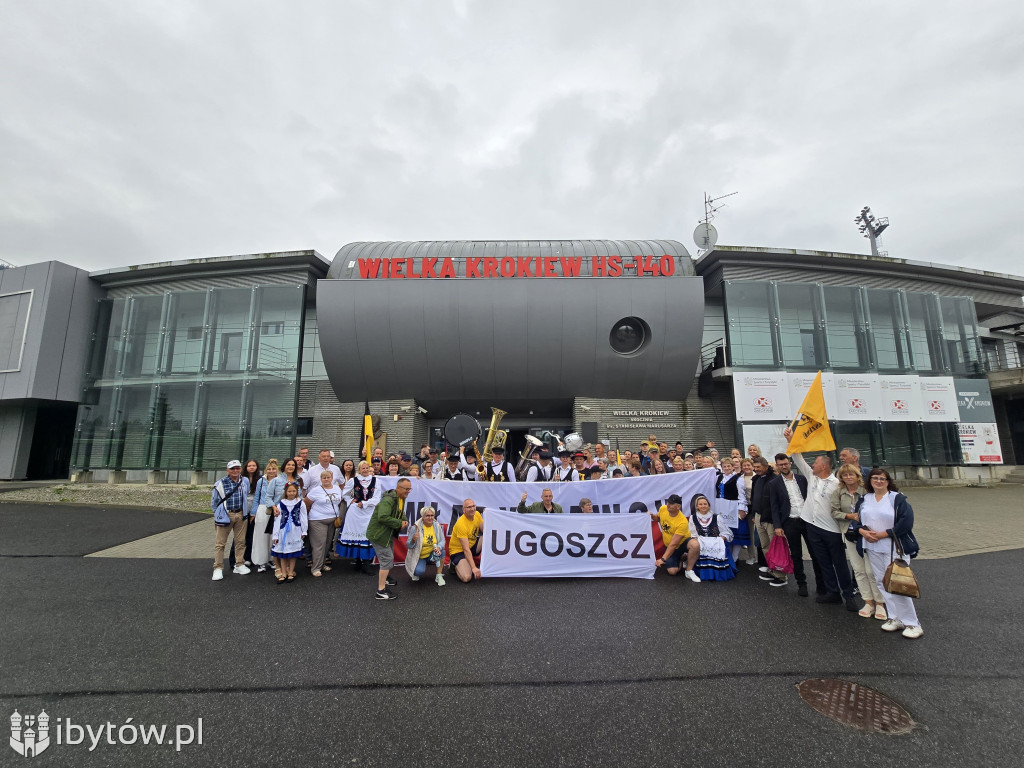 Kaszubi dotarli pod Giewont! Wielka flaga na Krokwi