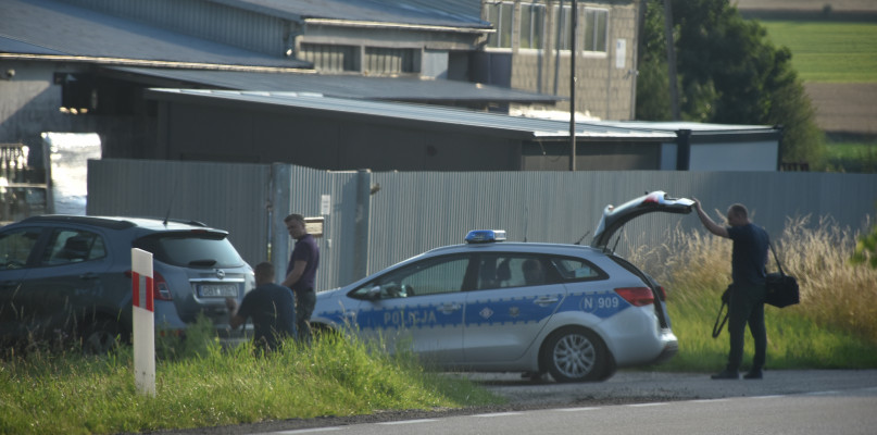 Po prawie 9 godzinach pracy policjanci opuścili firmę BRK Windows. Zakład był przeszukiwany