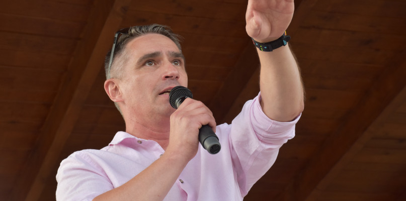 Radny Krzysztof Sławski jest zadowolony z solidarnego poparcia jego apelu