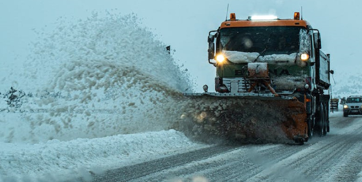 Bytów. Drogocenne ODŚNIEŻANIE. Kto zadba o GMINNE DROGI?