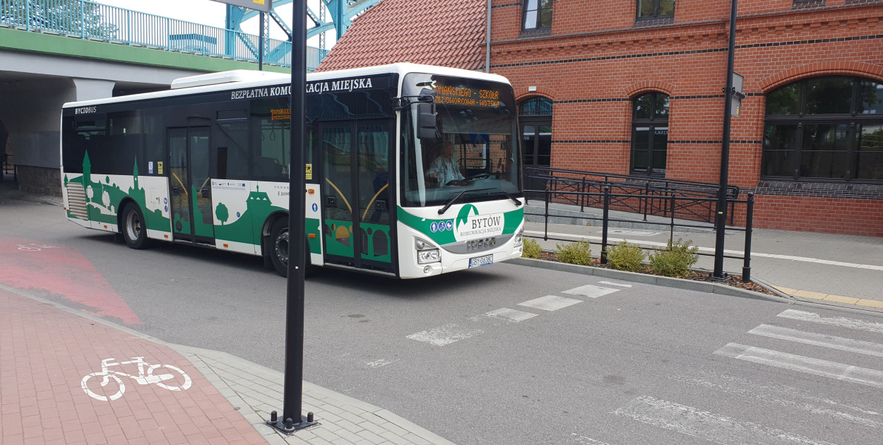 STAŁO SIĘ! Byciobusy będą jeździć do Mądrzechowa. Przy okazji Osiedle Leśna