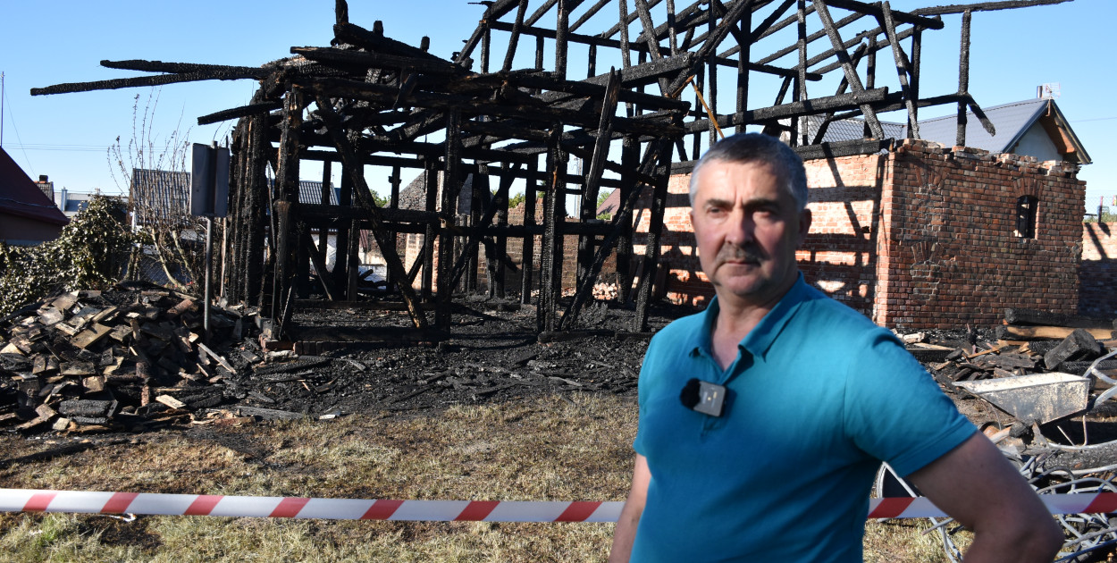 Sołtys Rekowa Zbigniew Choma apeluje o pomoc dla pogorzelców, najlepiej w postaci materiałów budowlanych 