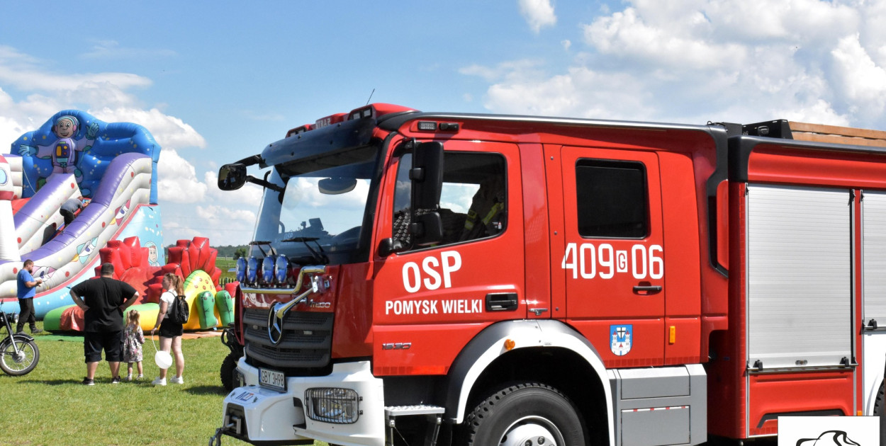 OSP Pomysk Wielkim dysponuje obecnie 10-letnim Mercedesem