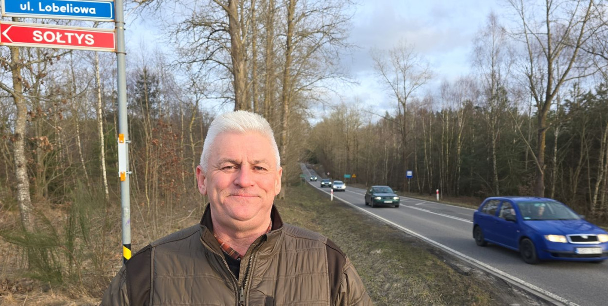 Radny Eugeniusz Wiatrowski organizuje protest, którego celem jest wymuszenie budowy ścieżki pieszo - rowerowej wzdłuż drogi krajowej nr 20 