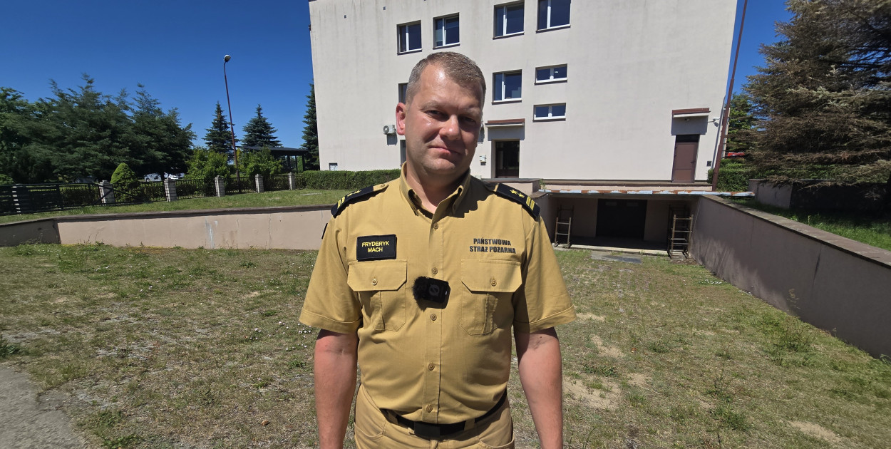 Komendant powiatowy PSP Fryderyk Mach zapowiada, że pomieszczenia piwniczne zostaną przerobione na miejsce schronienia na wypadek sytuacji kryzysowej