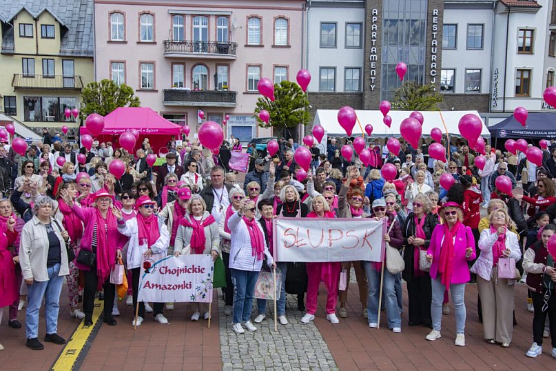 Tłumy na Bytowskim Marszu Różowej Wstążki! [FOTO]