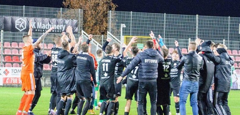 Bytovia GÓRUJE nad Unisonem! Kolejny HAT-TRICK Grosika!