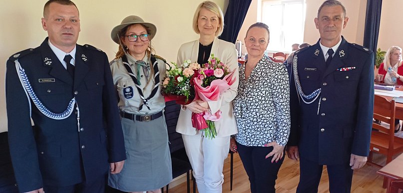 Prawie 18 000 zł miesięcznie brutto dla nowej wójt Jagodzińskiej