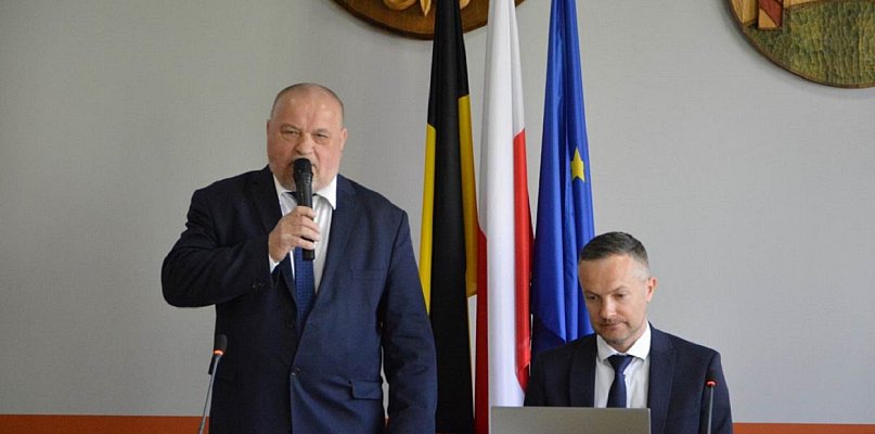 Reszka nowym przewodniczącym Rady Gminy Lipnica. Megier ZDETRONIZOWANY - 13332