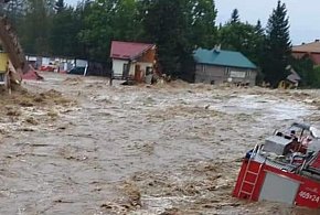 Nasi strażacy POMAGAJĄ POWODZIANOM. Jako pierwsza OSP Kamnica-15478