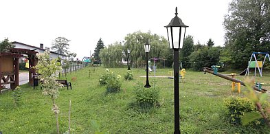 INWESTYCJA w Żukówku. Zdobyli pieniądze na 5 lamp-19072
