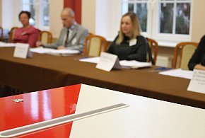 Nie każdy o tym pamięta. Za złamanie przepisów nawet milion kary-19322
