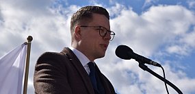 Poseł ogłasza: To nie Nawrocki wygrał. To Trzaskowski