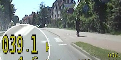 Bytów: 33-latek pędził hulajnogą elektryczną niemal 40 km/h [VIDEO]-20009
