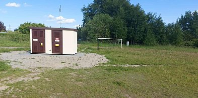 Na osiedlowym boisku zbudowali stację transformatorową-20200