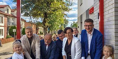 Świetlica jak MALOWANA. Jest też NOWA biblioteka w Brze-20825