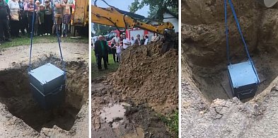 DLA POTOMNYCH. W Parchowie zakopali skrzynię. Otwarcie w 2075 roku-20920