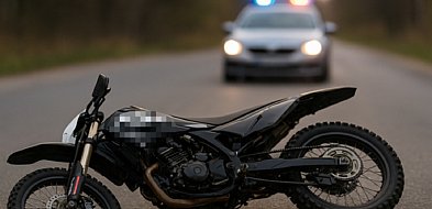 Jechał bez tablic i ubezpieczenia, ale za to z... ZAKAZEM I PROMILAMI!-21145