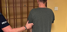 44-latek POBIŁ dzieci. Espresowa akcja policji