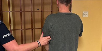 44-latek POBIŁ dzieci. Espresowa akcja policji-21457