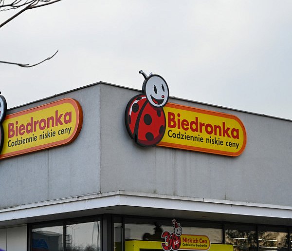 Nowe rozwiązanie w popularnej sieci. Ma ułatwić codzienne zakupy-21465