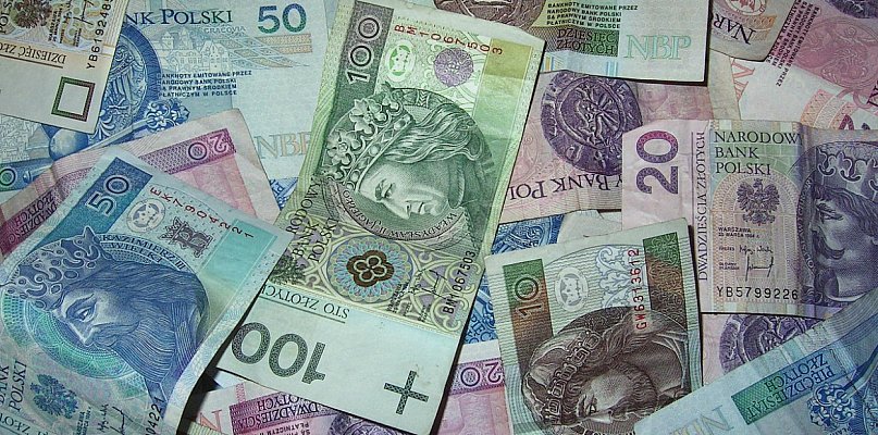 Rekordowa liczba milionerów w powiecie! Co wiemy o lokalnych krezusach? - 21480