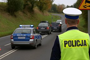 Spokojniejszy weekend na drogach, ale nie bez incydentów-21487