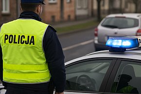 Policyjny RAPORT: kolizje, pijana kierująca i spadający konar-21773