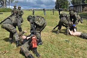 Setki tysięcy Polaków pójdą na szkolenie. Wojsko otwiera drzwi dla cywilów-21857