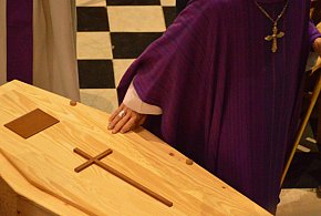 Rewolucja w pochówkach coraz bliżej. Tego w Polsce jeszcze nie było-22356