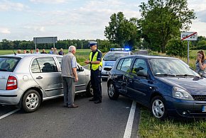 KRONIKA POLICYJNA. Trzy kolizje jednego dnia na drogach powiatu bytowskiego-22499