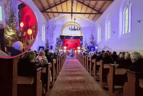 PIĘKNY KONCERT kolęd w klimatycznym zabytku w Ugoszczy