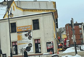 Stary gmach BCK pustoszeje, a nad nową inwestycją czuwa sztab ekspertów