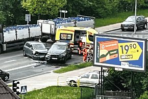 Znamy okoliczności kolizji na Lęborskiej. Volkswagen zderzył się z BMW