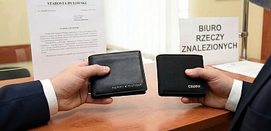 Portfele szuka właścicieli. Są przetrzymywane w starostwie-22836