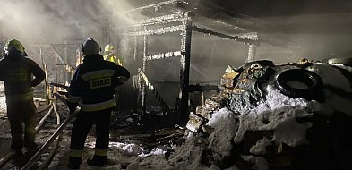 Nocny pożar w Łubnie. Budynek spłonął doszczętnie!